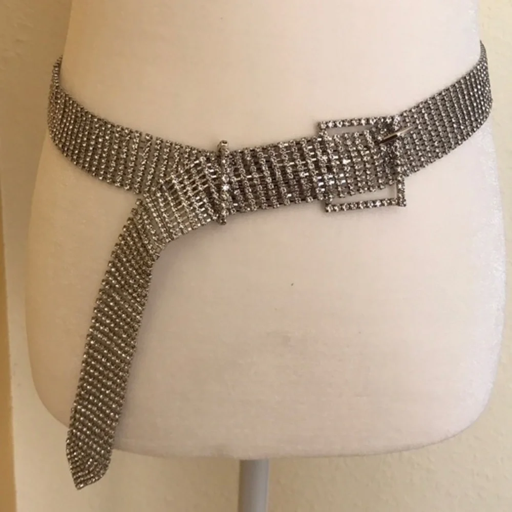 New clear crystals loaded adjustable belt